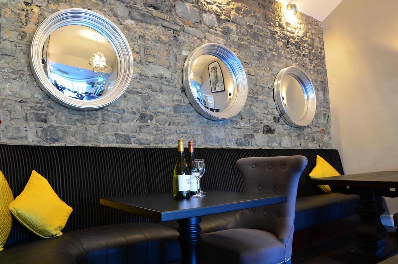 The Lawrence Hotel Athboy Buitenkant foto