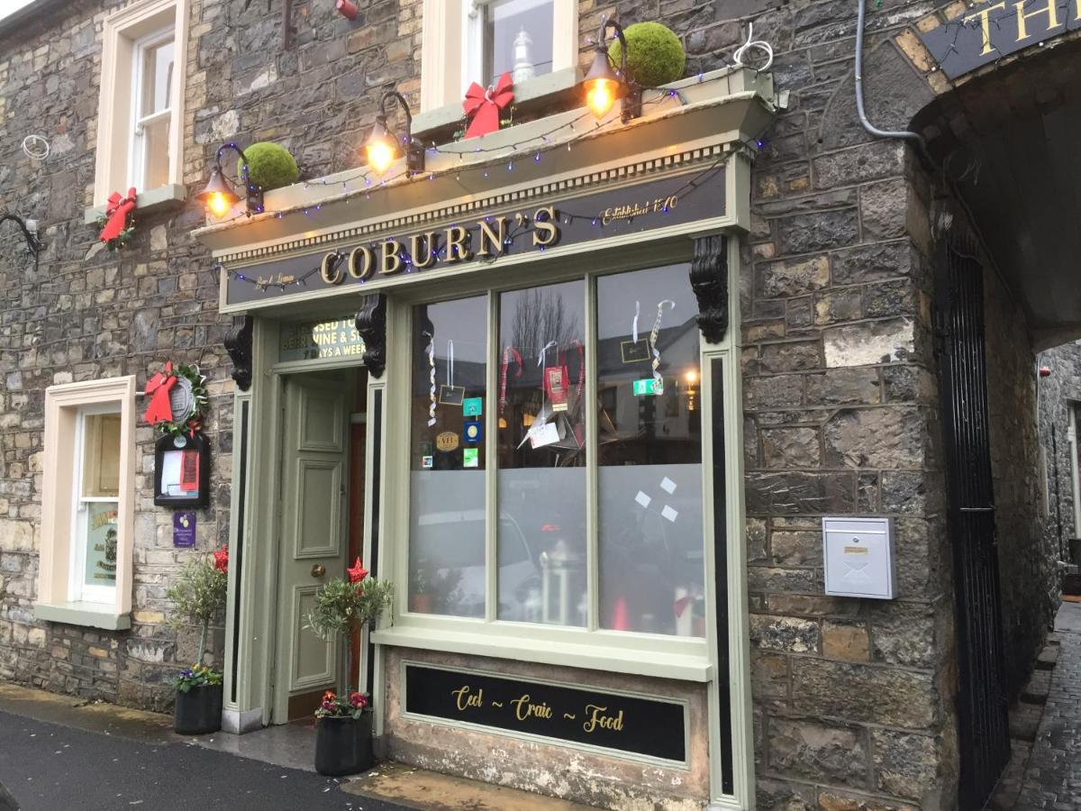 The Lawrence Hotel Athboy Buitenkant foto